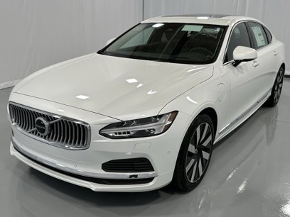 New 2024 Volvo S90 T8 Ultimate w/ Protection Package