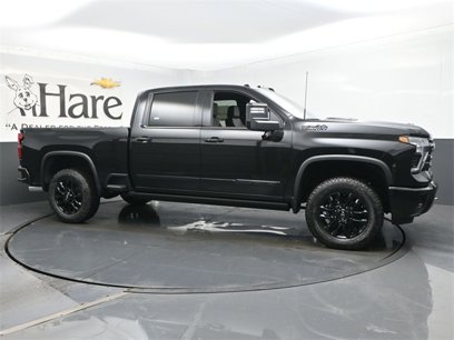 New 2025 Chevrolet Silverado 2500 High Country w/ Midnight Edition