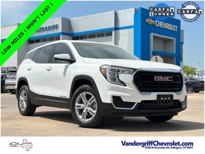 Used 2022 GMC Terrain SLE w/ Fleet Convenience Package