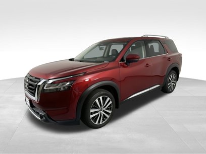 Used 2022 Nissan Pathfinder Platinum w/ Cargo Package