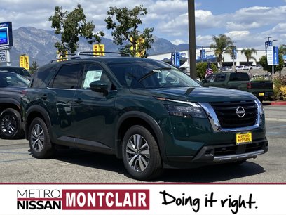 New 2025 Nissan Pathfinder SL