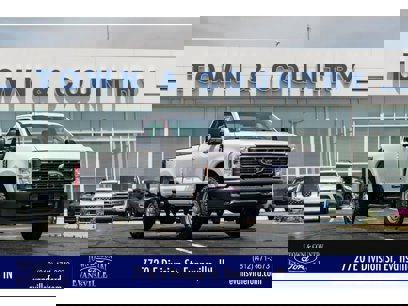 New 2025 Ford F250 XLT