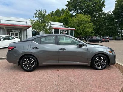 New 2025 Nissan Sentra SV w/ Trunk Package
