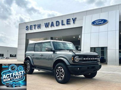 New 2024 Ford Bronco Outer Banks