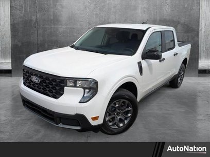 New 2025 Ford Maverick XLT w/ XLT Luxury Package