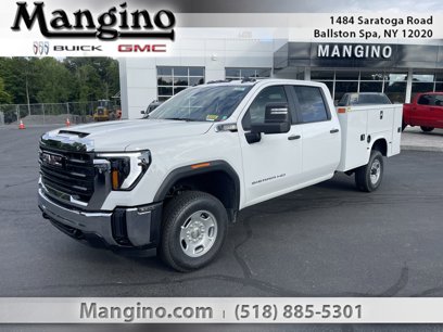 New 2024 GMC Sierra 2500 Pro w/ Convenience Package