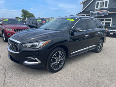Used 2018 INFINITI QX60 AWD w/ Deluxe Technology Package