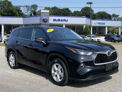 Used 2023 Toyota Highlander LE