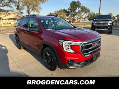 New 2024 GMC Terrain AT4 w/ Infotainment Package II