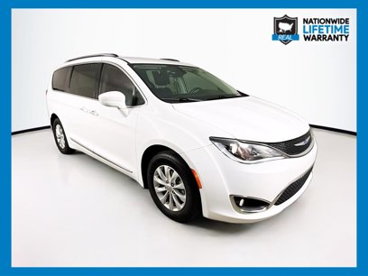 Used 2018 Chrysler Pacifica Touring-L Plus