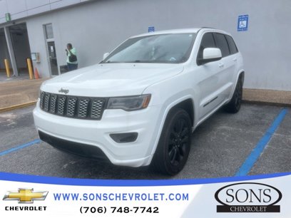Used 2020 Jeep Grand Cherokee Altitude