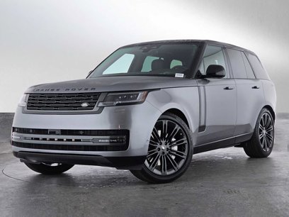 New 2025 Land Rover Range Rover SE
