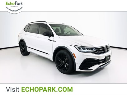 Used 2023 Volkswagen Tiguan SE R-Line