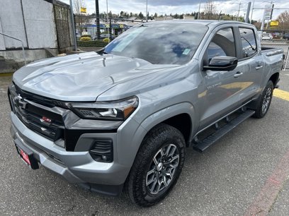 Used 2023 Chevrolet Colorado Z71 w/ Z71 Convenience Package 2