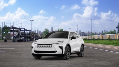 New 2025 Toyota Crown Signia
