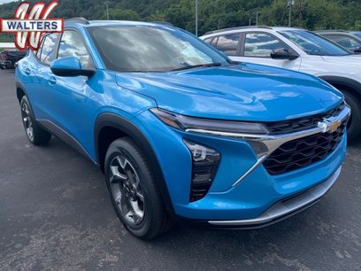 New 2025 Chevrolet Trax LT w/ LT Convenience Package