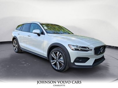 New 2026 Volvo V60 B5 Cross Country Plus w/ Protection Package Premier