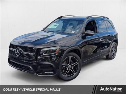 New 2025 Mercedes-Benz GLB 250