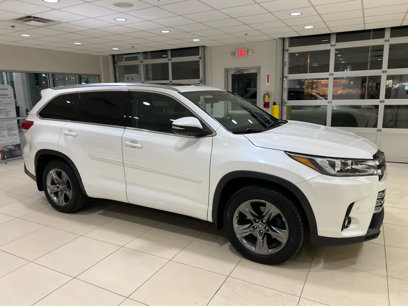 Used 2018 Toyota Highlander Limited Platinum
