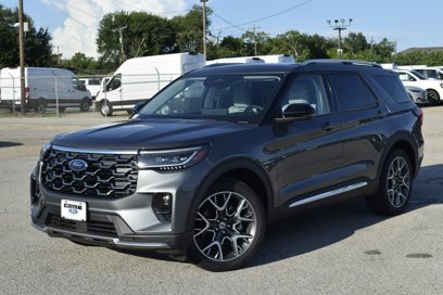 New 2025 Ford Explorer Platinum