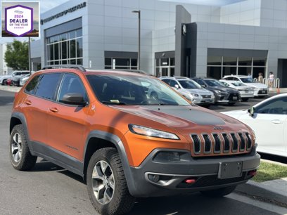 Used 2015 Jeep Cherokee Trailhawk w/ Comfort/Convenience Group