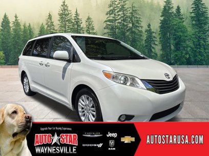 Used 2017 Toyota Sienna XLE