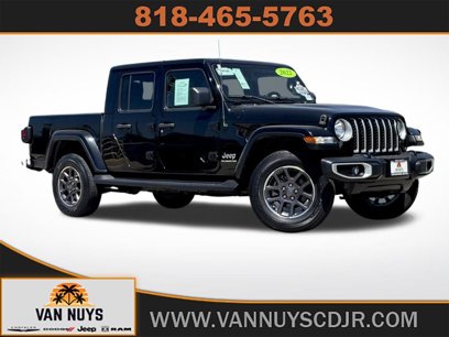 Used 2022 Jeep Gladiator Overland w/ Popular Equipment Package