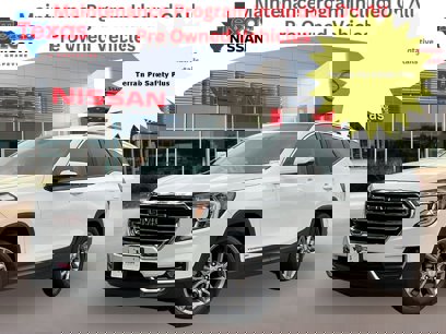 Used 2023 GMC Terrain SLT