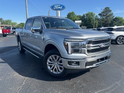 New 2025 Ford F150 Lariat w/ Equipment Group 501A Mid