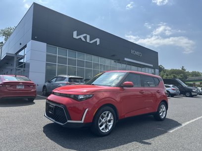 Certified 2023 Kia Soul LX w/ LX Technology Package