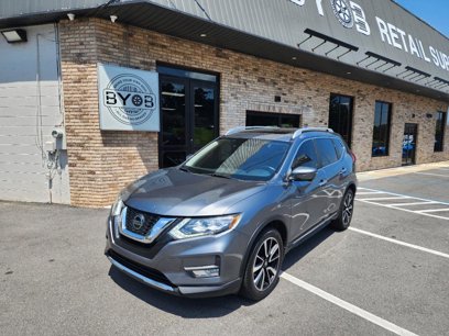 Used 2018 Nissan Rogue SL w/ Premium Package