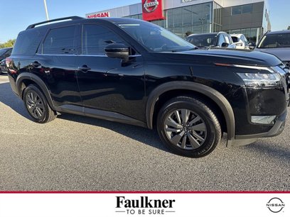 Certified 2022 Nissan Pathfinder SV