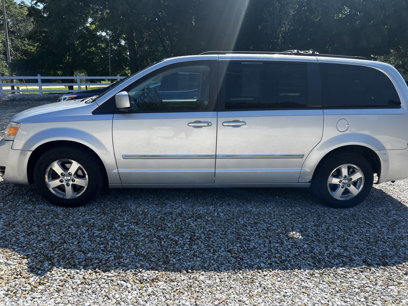 Used 2009 Dodge Grand Caravan SXT