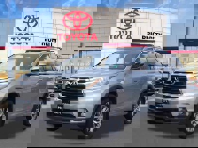 Used 2015 Toyota Highlander XLE