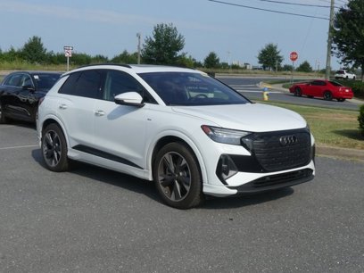Used 2024 Audi Q4 e-tron Prestige w/ Black Optic Package