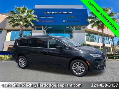 Used 2022 Chrysler Pacifica Touring-L