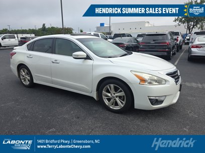 Used 2013 Nissan Altima 2.5 SL w/ Technology Pkg