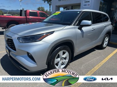 Used 2021 Toyota Highlander LE