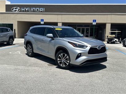 Used 2021 Toyota Highlander XLE