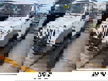Used 2016 Jeep Wrangler Unlimited Rubicon w/ Dual Top Group