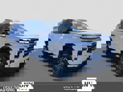 New 2025 Chevrolet Traverse LT w/ Driver Confidence Package