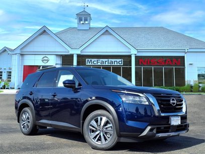 New 2025 Nissan Pathfinder SL w/ Cargo Package