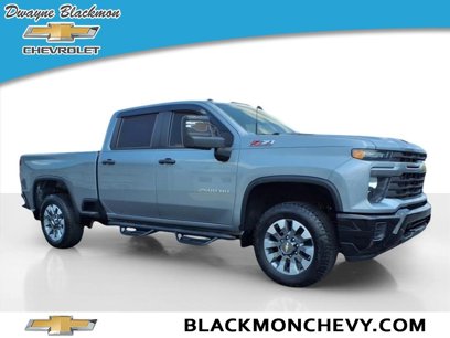 Used 2024 Chevrolet Silverado 2500 Custom w/ Custom Convenience Package