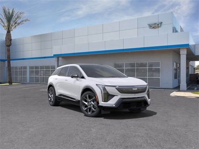 New 2025 Cadillac Optiq Luxury 1