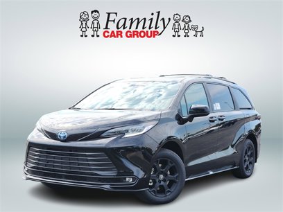 New 2025 Toyota Sienna XLE Woodland Edition