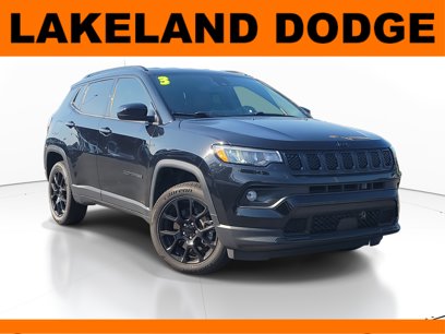 Used 2023 Jeep Compass Altitude