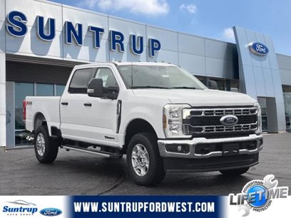 New 2025 Ford F350 XLT w/ FX4 Off-Road Package