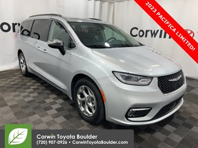 Used 2023 Chrysler Pacifica Limited