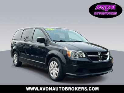 Used 2017 Dodge Grand Caravan SE w/ Power Window Group