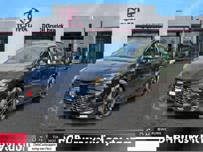 New 2025 Toyota Camry SE